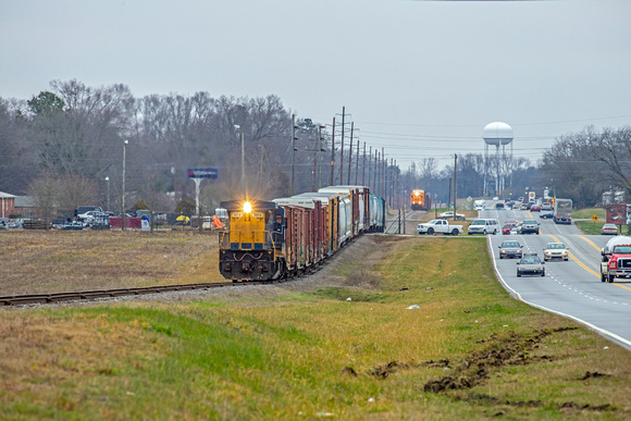 Anderson train and Belton train at Gluck